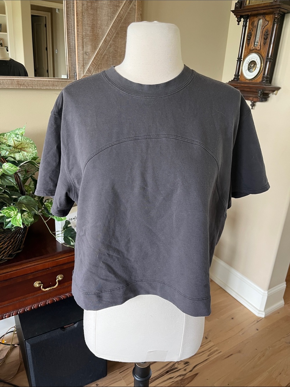 Lululemon LA Side Cinch T Shirt Charcoal Knit Boxy Cropped Crewneck Tee